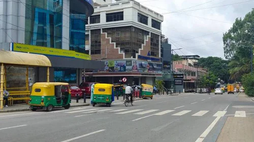 Big Booty Escorts in Richmond Road